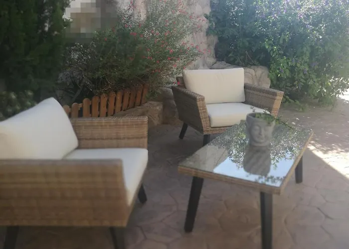 Pension Isla - Couples Only